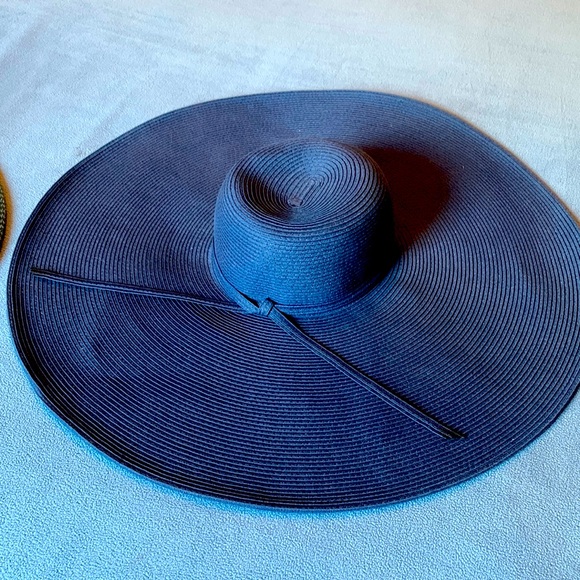 San Diego Hat Company 23” Extremely wide brim, navy straw sun hat w Liz scarf - Picture 8 of 14
